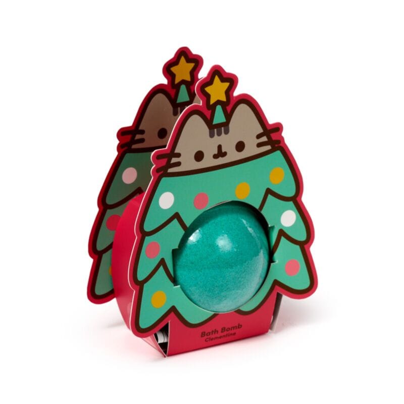 Christmas Tree Pusheen bath bomb gift box with clementine fragrance
