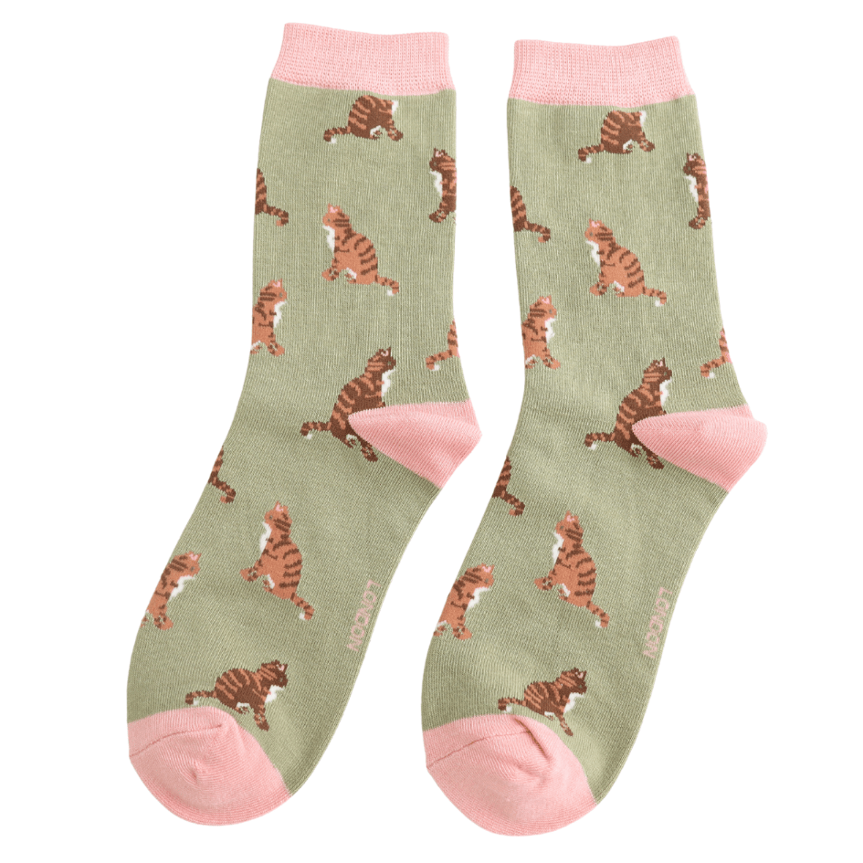 Pair of Miss Sparrow ladies’ olive bamboo socks featuring ginger tabby cats with contrasting pink cuffs, heels and toes