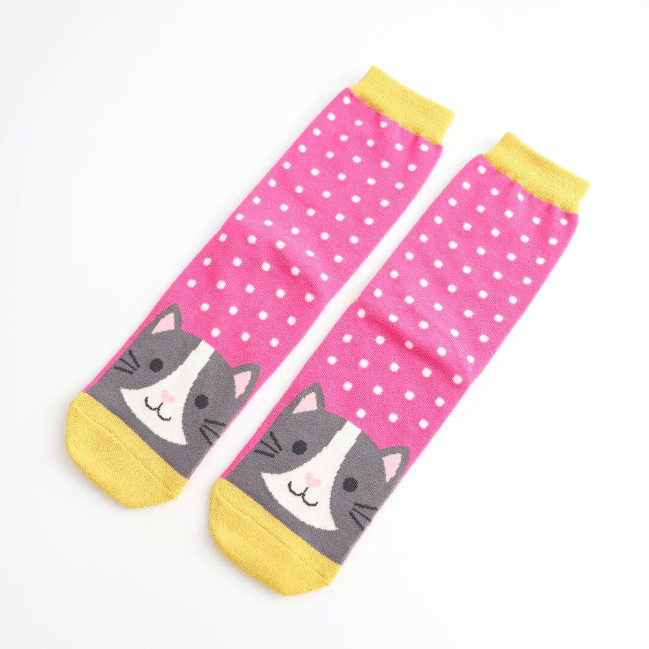 Miss Sparrow Ladies' Bamboo Cat Socks Cool Cat Hot Pink pair displayed flat