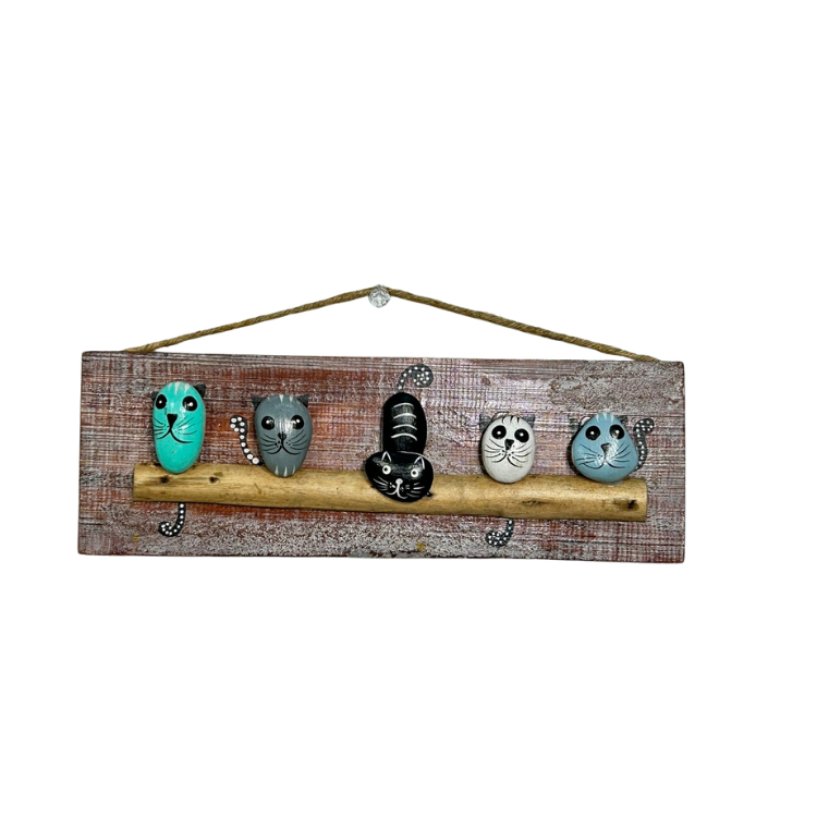 Fair Trade Handmade Wooden Pebble Cat Plaque